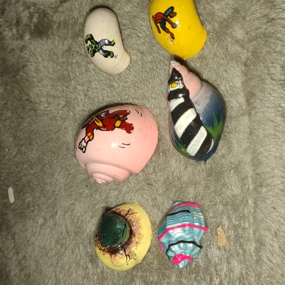 Hand painted hermit crab shells - Picture 4 of 8